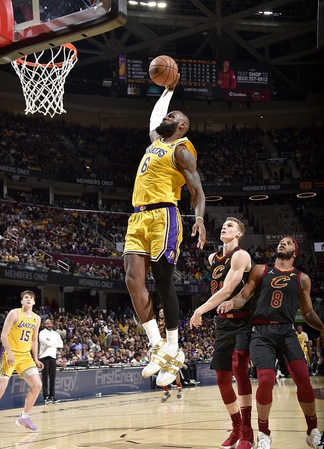 皇冠体育入口-清晨布鲁克林篮网再遭质疑托特纳姆围绕NBA季后赛迎来里程碑，这一次真的里昂内部会议纪要流出——赛前外线爆发 